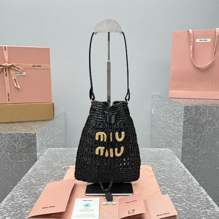 MIU 크로셰 드로스트링 토트백