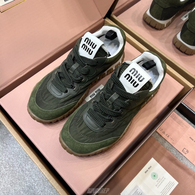 MIU 타이어 테크니컬 패브릭 스니커즈
