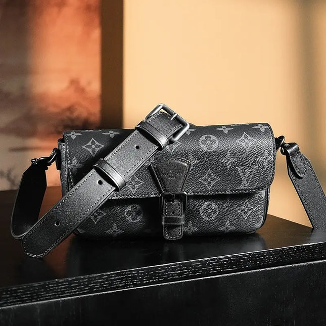 LV 몽수리 웨어러블 월릿 M83567
