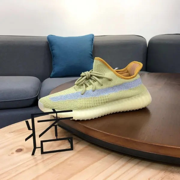아디다스 이지 부스트 350 V2 마쉬